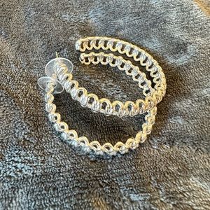 Kendra Scott silver hoops, gorgeous!